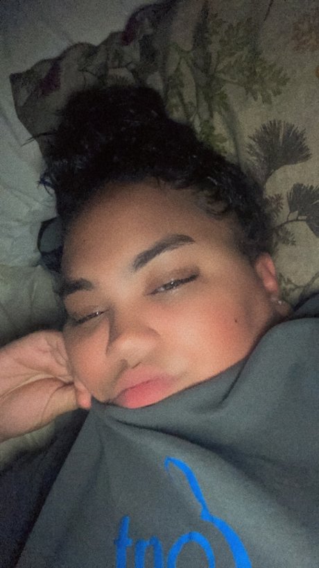 Ashley Ma ana top actress pics