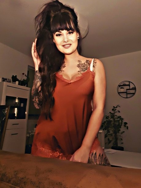 MaLu88 model art gallery