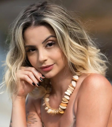 Maiara Lima pornstar exclusive image