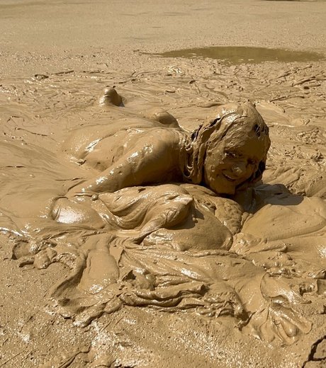 B Maddison s messy adventures hot model image