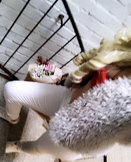 Mellis pornstar art photos