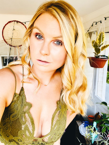 Megan Haag sexy star photo