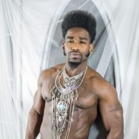 MegaBody perfect star gallery