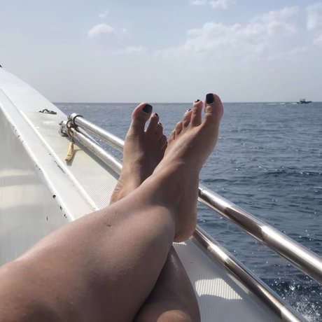 Have you met my feet yet_ pretty pornstar picture