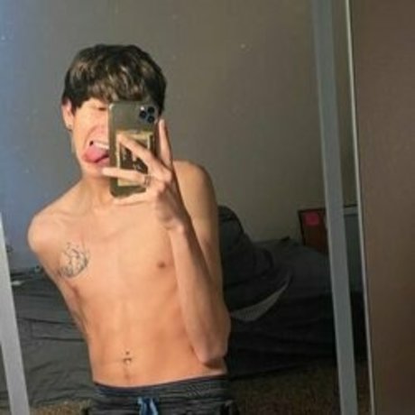 Meeks_ model exclusive img