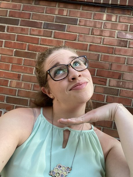 M Bee beautiful star picture