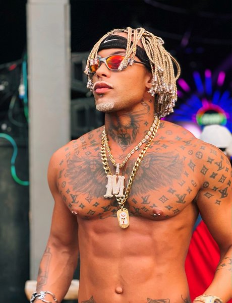 Max loirinho model sex photo