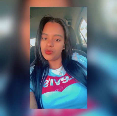 Massiel Jim nez_ star top pic