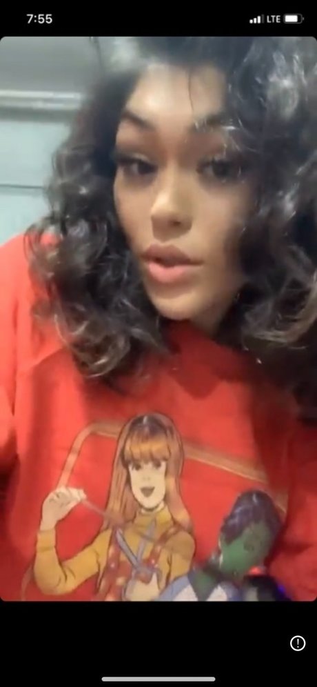 MaskedupSkit pretty actress pic