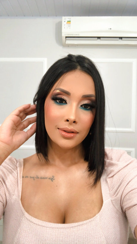 Martina Ventura high quality model image