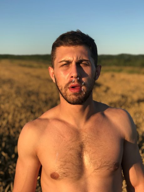 MishafromRU porn star pic