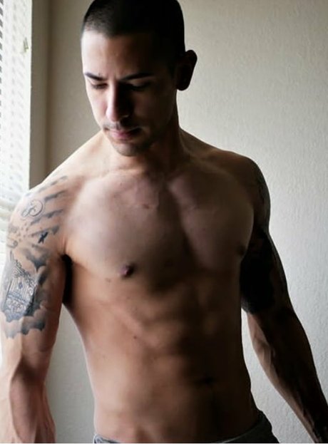 Joe money perfect model photo