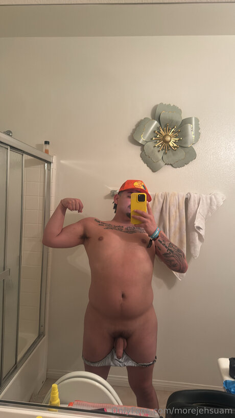 MOREJEHSUAMCO_ model hot photos