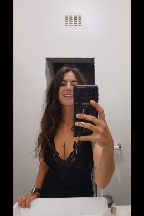 Moment Ruined hot star img