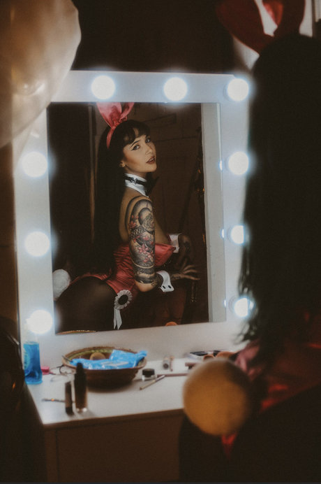 queen of the whor s pretty actress picture