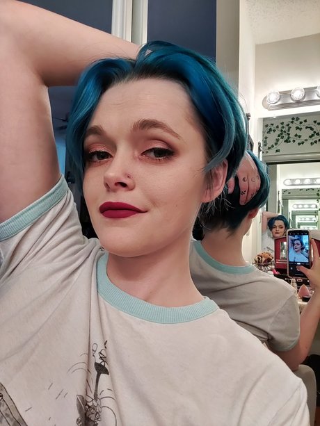 Miss Tiny star naked images