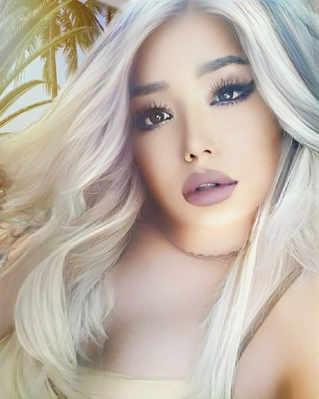 NAKINI YA model exclusive gallery