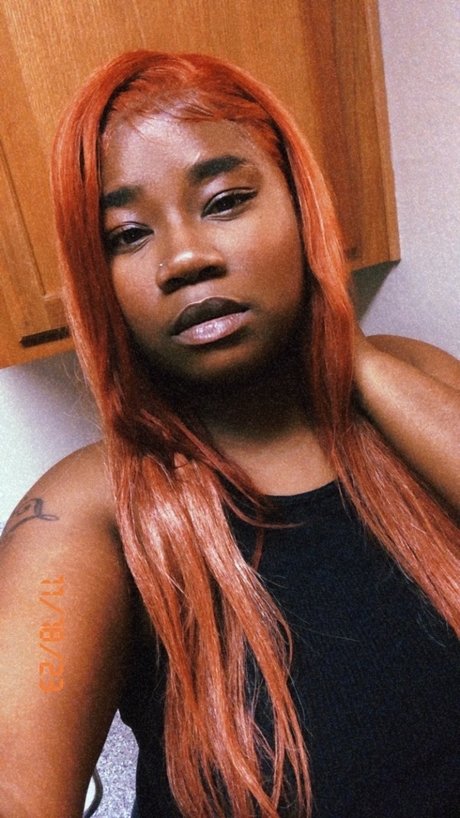 MxnaaLi best model pictures