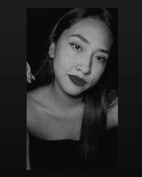 Angi erotic model photos