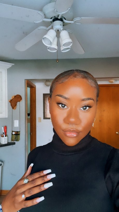 Catherine Chisela pornstar sexy images