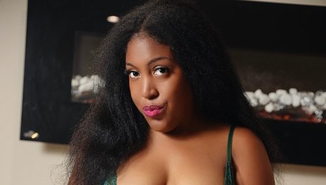 Miss Canada top star picture