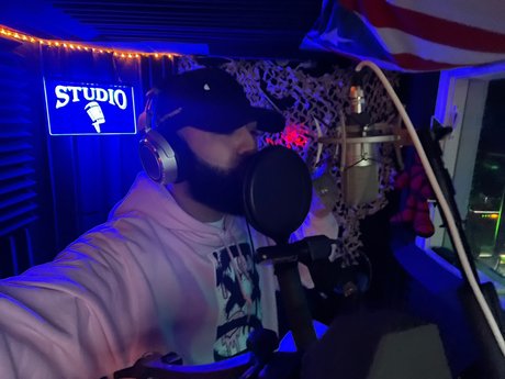 787Supremo nice actress photo