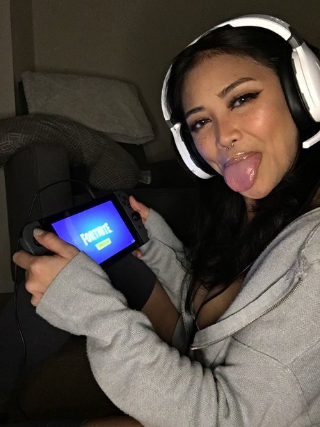 Moxie_ pornstar xxx images