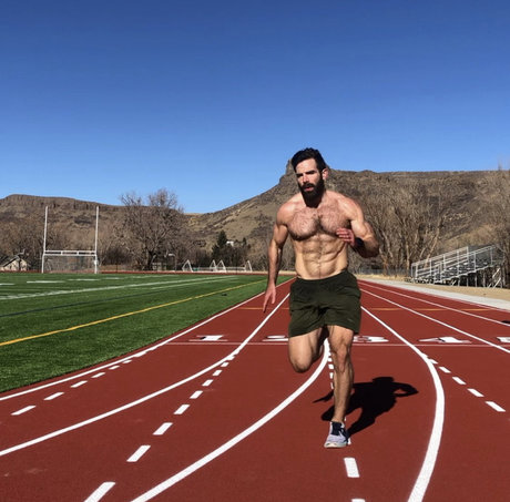 Mountain Zaddy pornstar picture