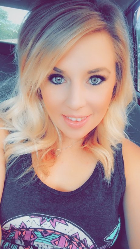 pawg xxx onlyfans beautiful nude photos