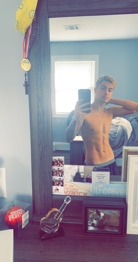 Nicky Lomuto naked actress image