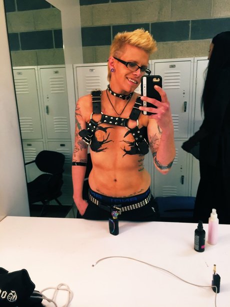 Nick Ryder_ exclusive actress pictures