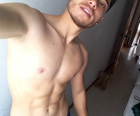 Nico E model gallery