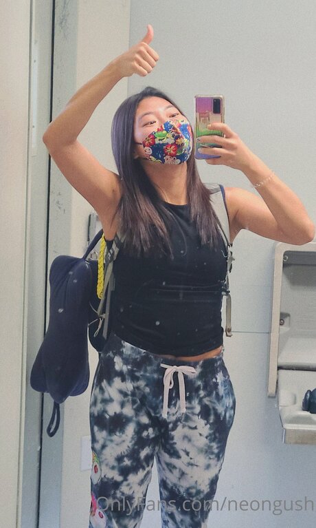 neon gush star porn pics