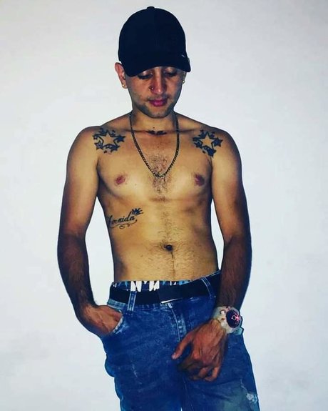 Alexis98 pornographic model photos