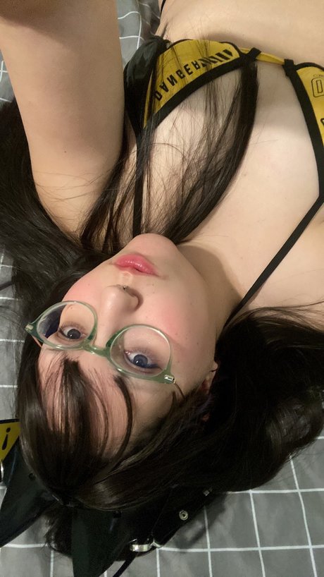 _Mio_ star naked img