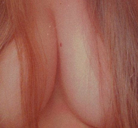 Ariel Saint_ star nudes gallery