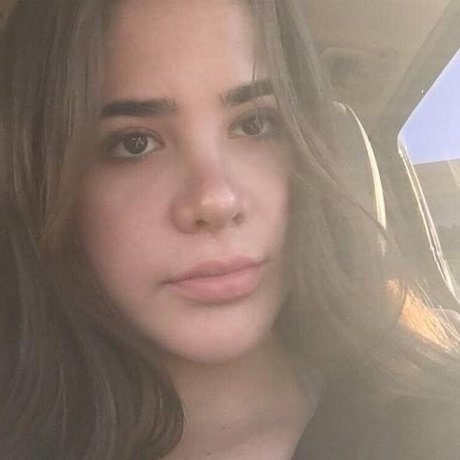 Natalie Harte pretty pornstar pics