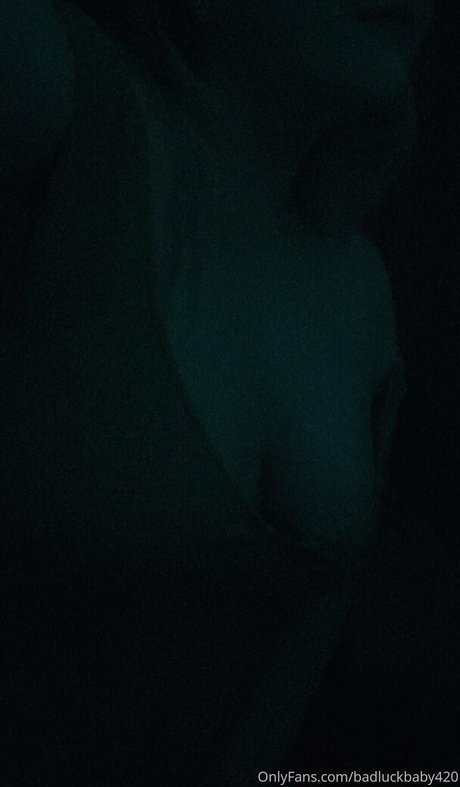 badluckbaby420 pornstar nude images
