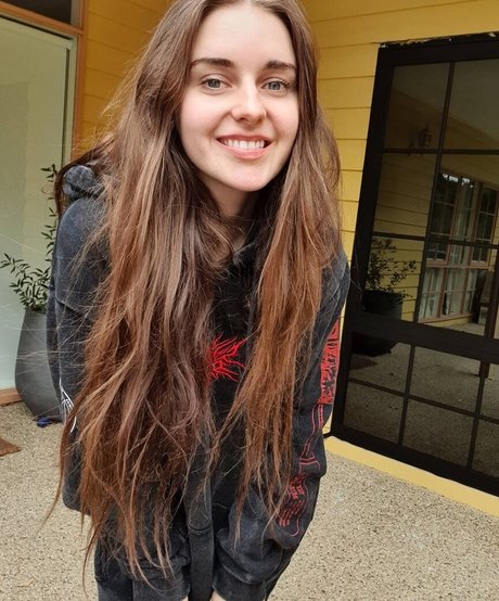 Loserfruit model porn images