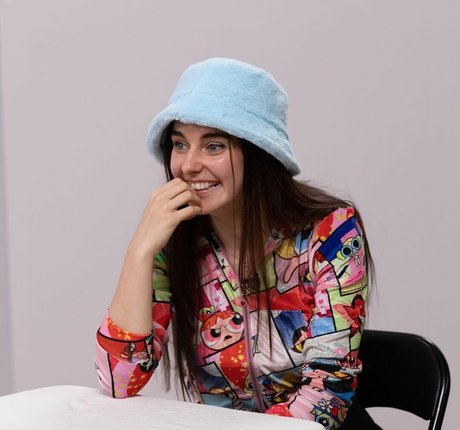 Loserfruit star porn gallery