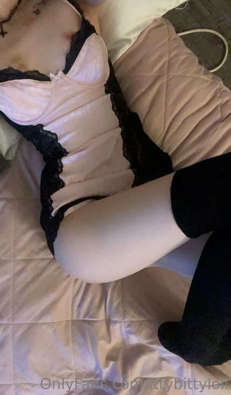 ittybittyloli erotic pornstar images