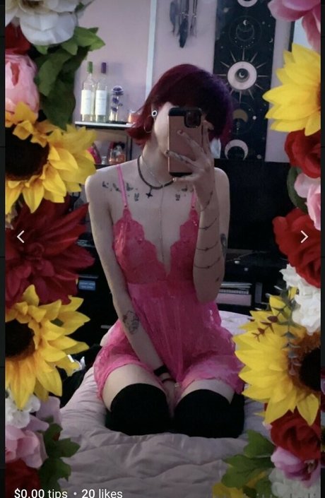 ittybittyloli star nudes photo