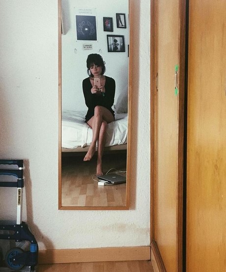 Anna Castillo star exclusive pics