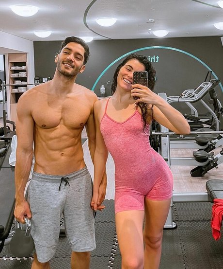 eyes onlyfans art naked pic