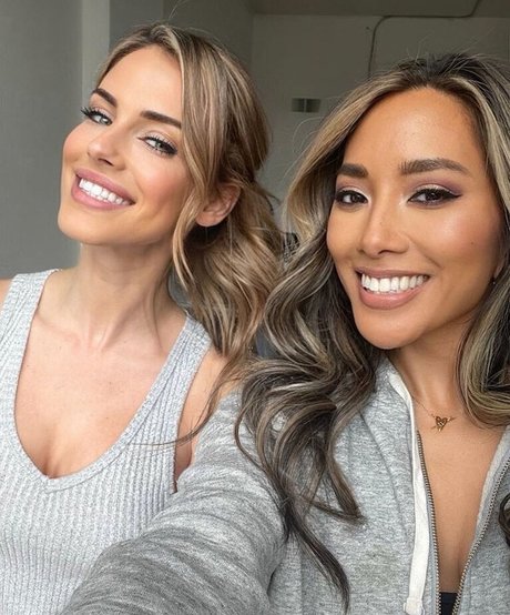 Jessica Lowndes naked actress image