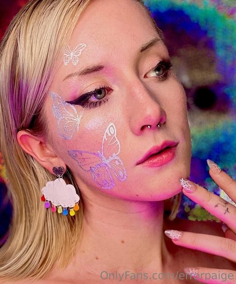 errorpaige model free archive