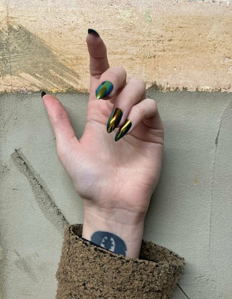 missnouveaux model xxx pic