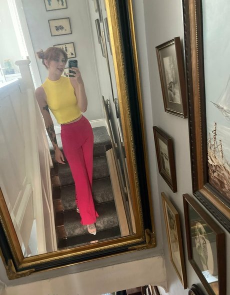 missnouveaux model top pictures