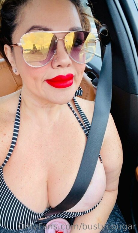 bustycougar free star galleries