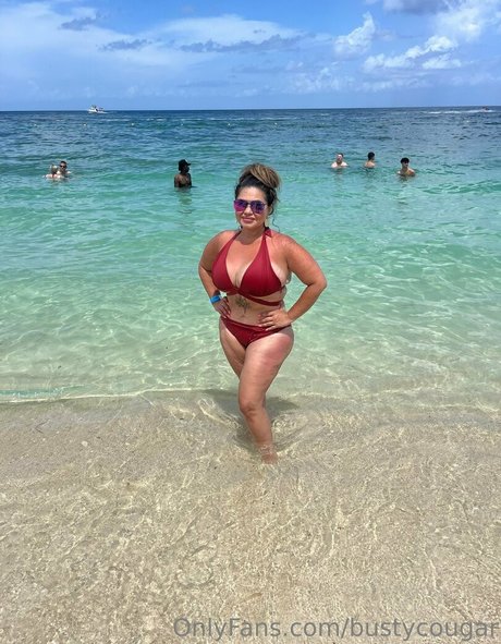 bustycougar sex actress img